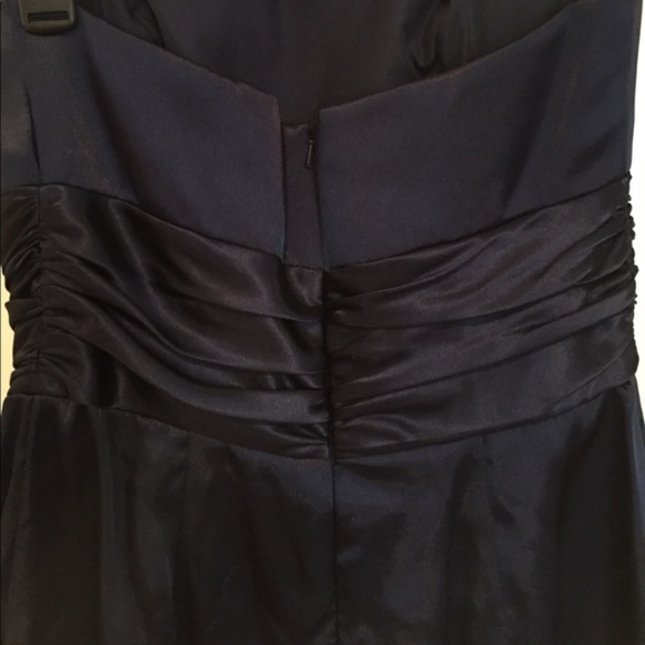 David's Bridal Navy Short Ruched Bridesmaid Dress - Picture 4 of 4